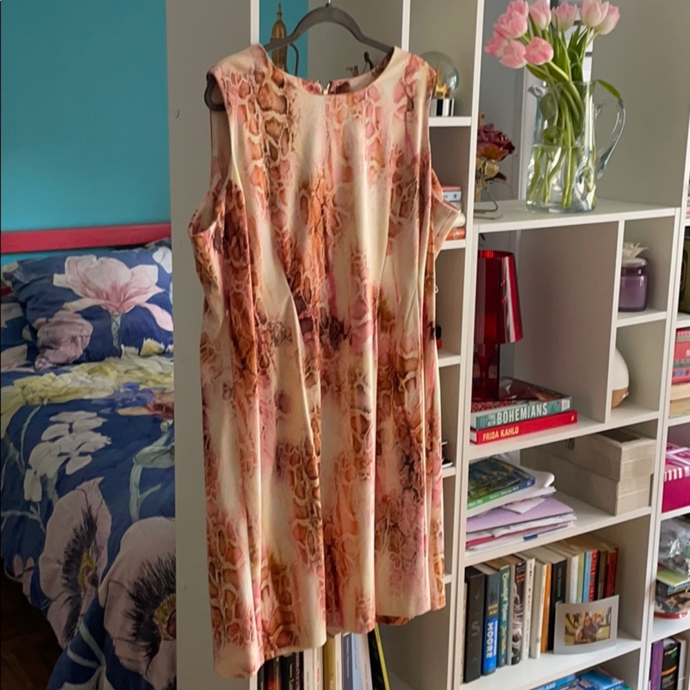Animal print effect dress